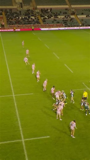 Foot to the floor from @freya_aucken! 💨 #PWR | Premiership Women's Rugby