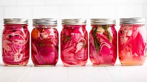 How to Make Pickled Red Onions