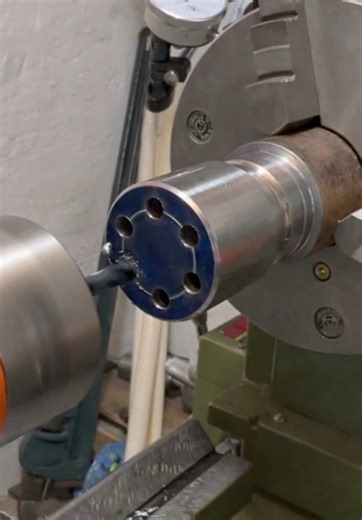 Crafting an 41mm Air Impact Socket: A Lathe Technique Guide