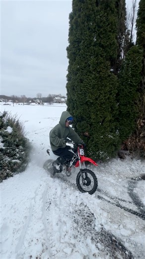 Pit Bikes are meant to be held wide open😂😂😂 #pitbike #dirtbike #honda #crf #drifting #mx #motorcycle #fails #fail | Tyler Monagan