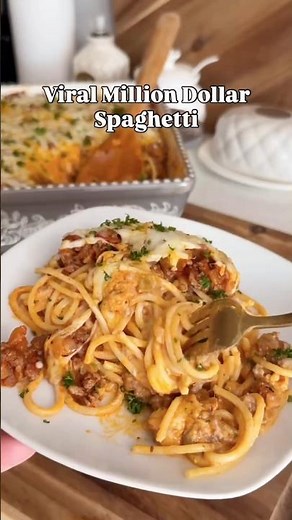 Viral Million Dollar Spaghetti 😍 The Cheesiest Baked Pasta Ever! | Easy Comfort Food Recipe 🍝