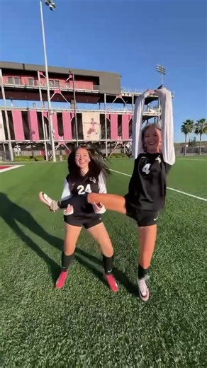 AYEEEE 🔥🔥 #soccer #foryou #baddies #dance | dancing