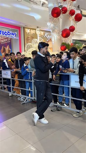 Hassaan Athar on Instagram: "SVD❌VECTOR✅😂##tidoxyt#tidoxyt1#hassaanathar#trendingfreefirefreefireindiafreefirepakistanviralpakistanindiaopreelsinstareelsinstagramwinterland2025"