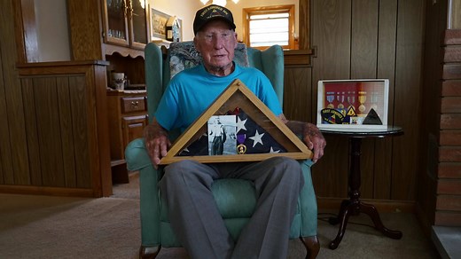 74K views · 1K reactions | Dale Jones, a native of Zanesville, Ohio enlisted in the #USArmy, September 1940, a year before America entered into World War II. He served across two continents during the war as a member of the 1st Armored Division. Video by Sgt. Dylan Grace | U.S. Army | Facebook