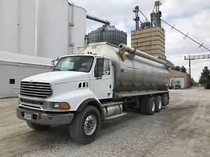 2004 Sterling LT9500 CEI Pacer Tri/A Bulk Feed Truck | Transportation