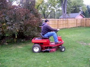 Murray Rear Engine Rider 8/30