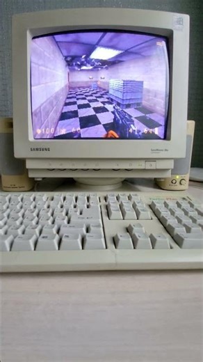 Half life (1998) Pentium133, 48 mb sdram, 2mb video