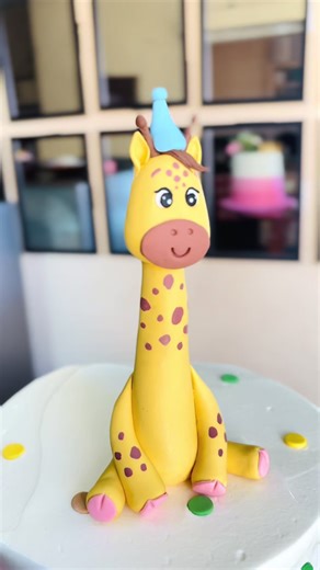 What a cute little giraffe ❤️#fyppppppppppppppppppppppp #zimtiktokers🇿🇼🇿🇼🇿🇼 #fypシ #foryoupage #fypage