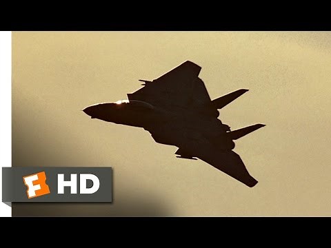 Top Gun (4/8) Movie CLIP - Buzzing the Tower (1986) HD
