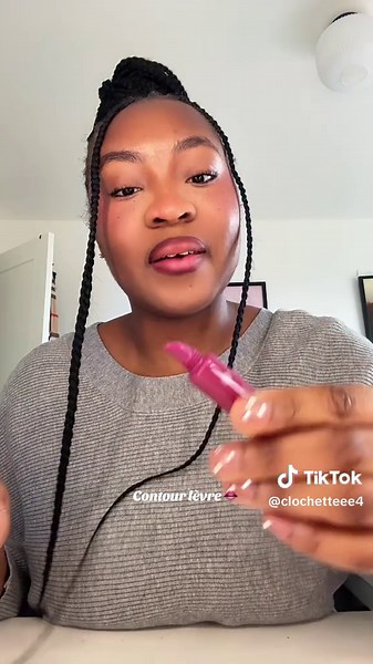 DIY Lip Contour Tutorial