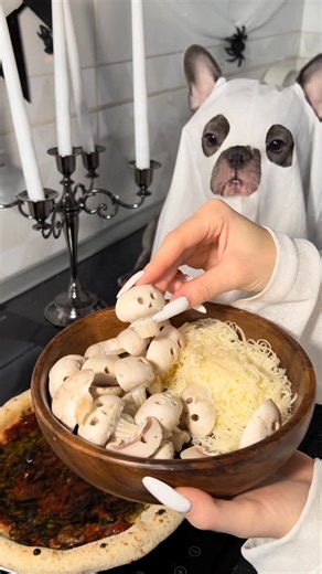 Baby Shark | Два маленьких ужасно милых приведения👻🫶🏻 Hi Casper👻 #frenchbulldog #французскийбульдог #frenchie #cute #funny #fyp #challange #halloween... | Instagram