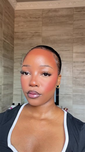 Another day another makeup video💗 do we want a detailed one???🫣 #makeuptutorial #makeuptherapy #essencecosmetics