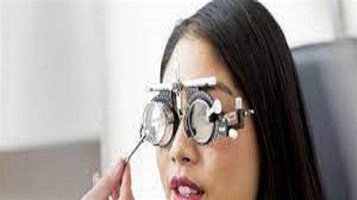 डिप्लोमा इन ऑप्टोमेट्री मध्ये कॅरिअर करा, पात्रता जाणून घ्या