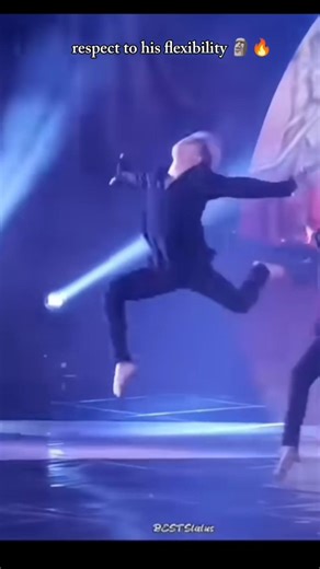 "Flexibility in another level🔥❤️‍🔥" #FlexibleMasterJimin #ParkJimin