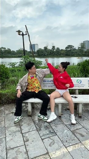 Hey, can I kick you 😨 #PAkarma #InstantKarma #LifeLesson #JusticeServed #StopBullying #Shorts