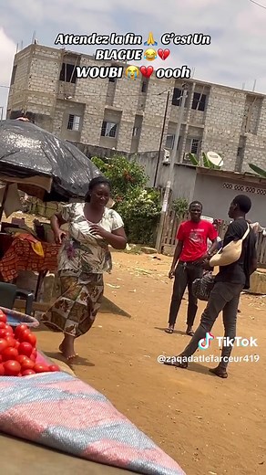 Caméra cachée de serpent - Prank Blague Caméra cachée Nicapol Rach Makosso