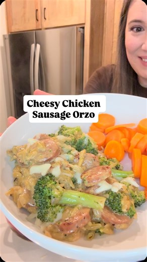 Plandy Mandy | Budget-Friendly Recipes & Meal Plans on Instagram: "⭐️Comment “CBORZO” for this recipe and to download my family’s exact plan for easy & affordable 30 minute dinners! I was able to shop the exact meals in this plan for an average of just $75 a week! (The recipes feed a family of up to 6 people by the way) #30minutemeals #dinnerathome #quickandeasy #onepotmeal #easydinner"