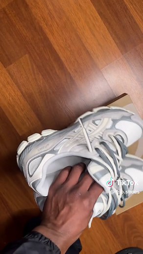 ASICS GEL NYC Cream/Oyster Grey Sneakers Review
