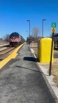 Metra Outbound Arrives @Hickory Creek, Mokena IL3/8/26