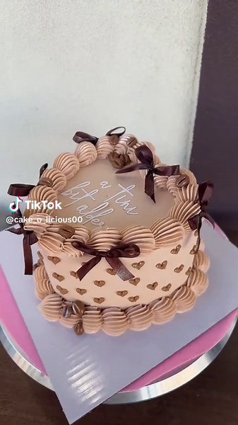 Café y Pastelito para los Días Fríos