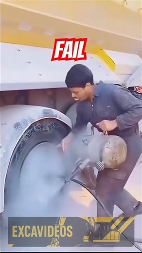 A Split-Second Mistake… His Hand Got Trapped #constructionlife #excavator