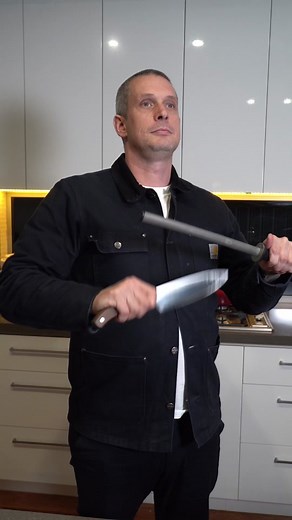 Delicious Bunny Chow Recipe | Cooking with Ivan