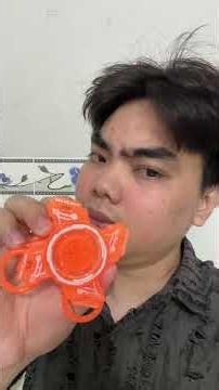 I found some mysterious items and assembled them into a light-up fidget spinner