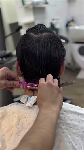 subscribe now #barbershop #balayageeducator #barber #fadehaircut #homeoffade #menshaircut