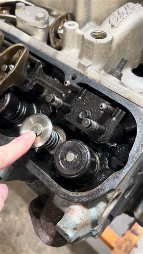 Preliminary Pontiac 350 Valvetrain Checks…