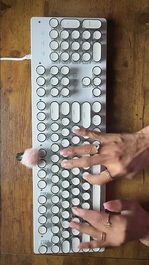 [SOLD] Retro Steampunk Mechanical Keyboard – Vintage Typewriter Style