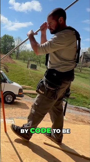 Bending EMT Conduit: Code, Power & Pro Tips for PV! #shorts