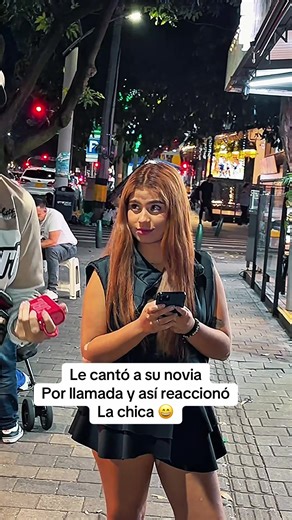 Le cantó a su novia por llamada y así reaccionó la chica #parati #viral #amor #fyp #miami