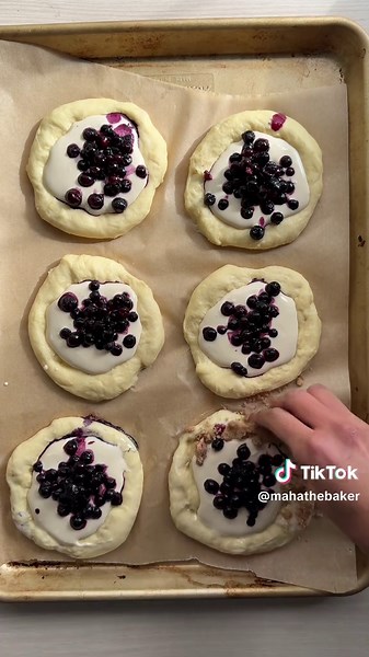 Easy Blueberry Cream Cheese Danishes Recipe