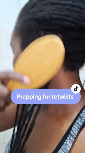 Shay with the locssssss on TikTok