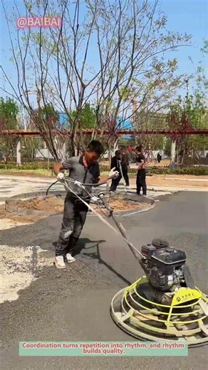 Viral Construction Hack! Two Workers Alternate Hand-Held Power Trowel – Smooth Floor Trick