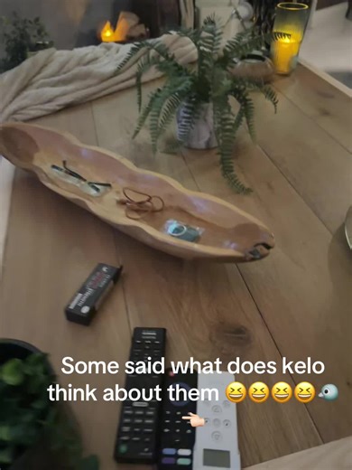 Kelo's Alien Antics: A Lighthearted Look