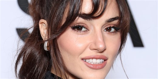 He visto todas las telenovelas turcas de Hande Erçel y su mejor trabajo es 'Love is in the air'