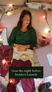 ARE YOU READY? Insiders, your moment is almost here. ✨ The Winter 2025 Jilly Box launches TOMORROW, and we cannot wait to share what we’ve been dreaming up for this warm and joyful season. Inspired by timeless traditions and classic charm, this box is brimming with wintertime cheer. From handcrafted treasures to vintage-inspired favourites, it’s packed with heart, comfort, and over $500 CAD in value! All for just $199 CAD (shipping included!) Set your alarms, lay out your clothes and get ready t