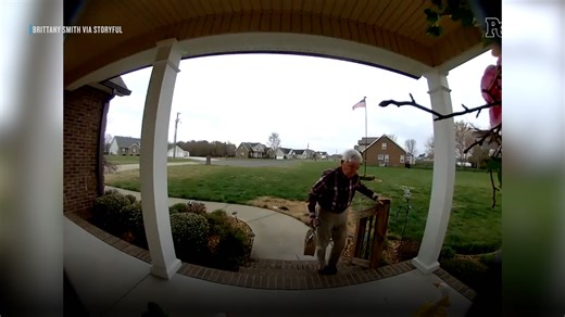 A 78-Year-Old DoorDash Driver Dropped an Order Off at a Woman’s Home. Days Later, She’d Raised Over $500K So He Could Retire