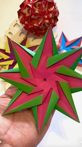 Let’s fold the beautiful Striped Star designed by Michael LaFosse. A beautiful ornament ideal for the coming holidays. #origamimaniacs #origami #paperfolding #origamiart #papercrafts #origamitutorial #papercraft #christmasdecor | Origami Maniacs