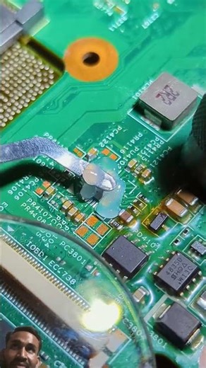 Burnt IC Replacement on Dell Vostro Motherboard | Micro Soldering Repair 🔥#shorts #repair