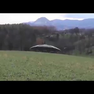 23K views · 832 reactions | UFO and Alien is real, UFO With Aliens Caught On Camera Join group watch more: Mysterious Aliens & UFO Disclosure ✔ | UFO Secret | Facebook