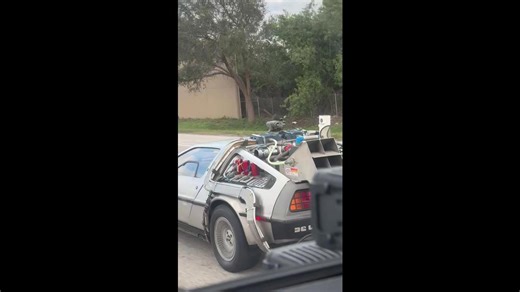 DeLorean Hits 87 MPH