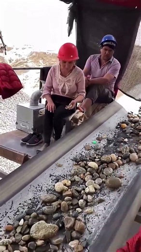 The most boring job in China #factshorts #factsdaily #viralfacts #amazingfacts #facts #shorts