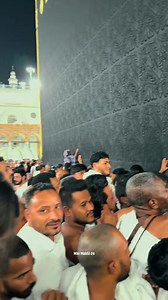 794K views · 166K reactions | Beautiful cabin crew  Scarlett Johansson #Art #Artist #ArtGallery #Painting #Imagination #BOOMchallange #MeganFox #BMW #art #bmw | Waz Mahfil 24 | Facebook