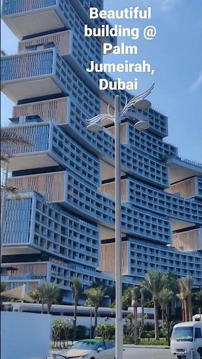 Beautiful Building @Palm Jumeirah, Dubai, UAE#palm Jumeirah#dubai Jumeirah beach#dubaicitytour