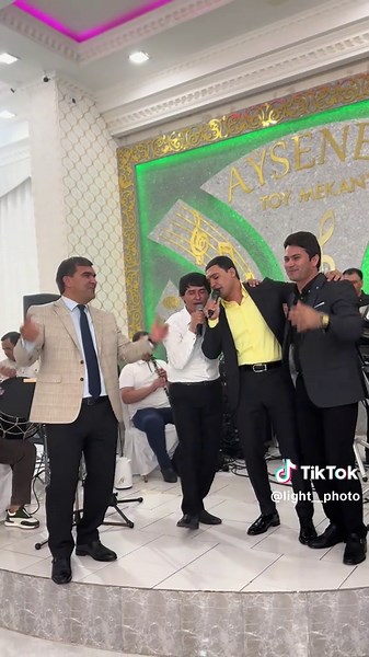 Mémorable journée de mariage à Gyzylarbat