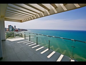 2 level Penthouse Manta, Ecuador condo for sale BEACH FRONT