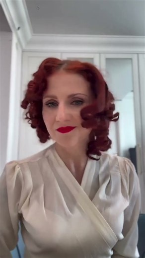 Setting my hair in vintage rollers .. #1950s #vintage #hairstyle #hairtutorial rollers