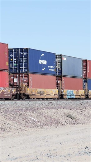 TRAIN SHORTS #00832 / WB STACK TRAIN 10-19-2025 #railtrack #train #railfan